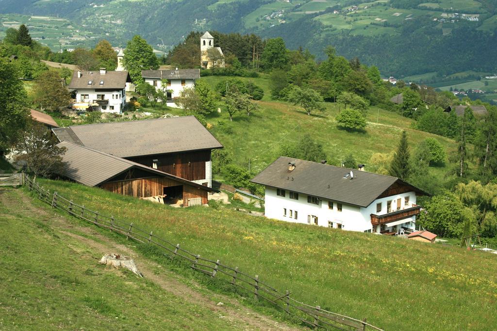 Agriturismo Gfaderhof เบรสซาโนเน ภายนอก รูปภาพ