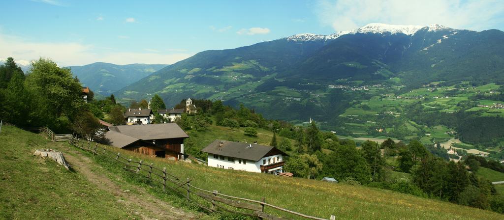 Agriturismo Gfaderhof เบรสซาโนเน ภายนอก รูปภาพ